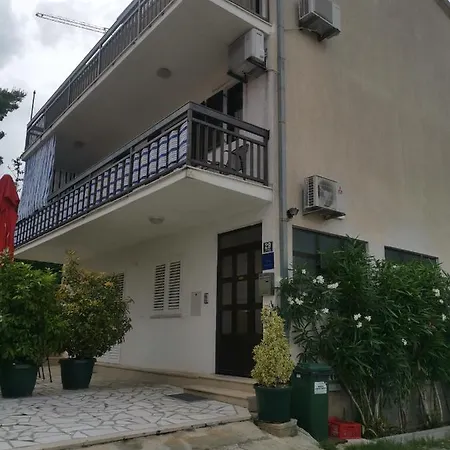 Petra 2 Appartement Split